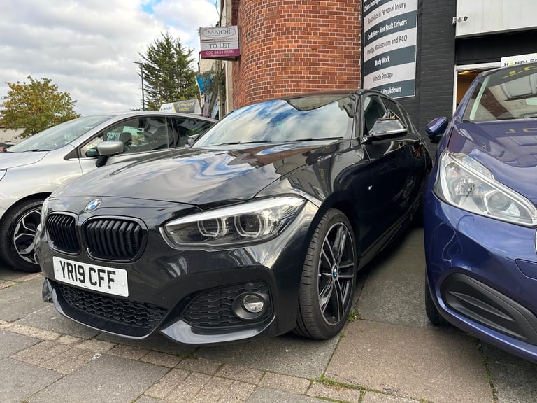 image for 2019 BMW 1 Series 1.5 118i GPF M Sport Shadow Edition Euro 6 (s/s) 5dr HATCHBACK Petrol Manual