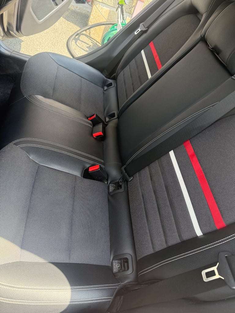 Mercedes-Benz, A CLASS, Hatchback, 2014, Manual, 1461 (cc), 5 doors