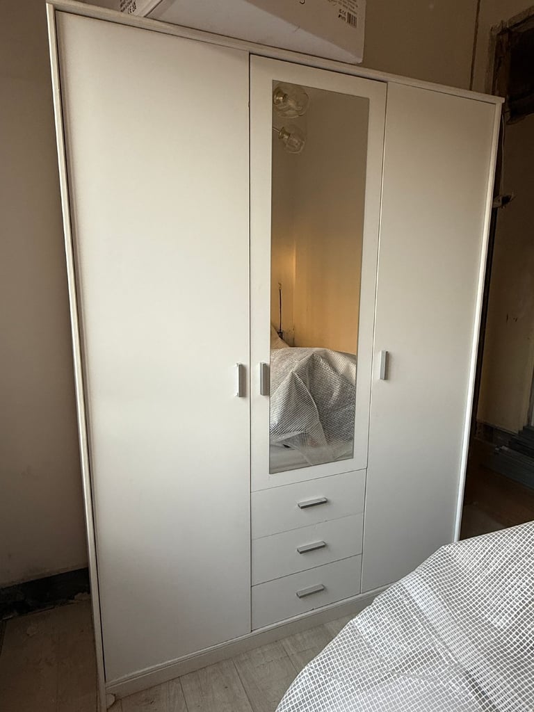 image for Wardrobe, white color, with drawers and mirror in Westminster