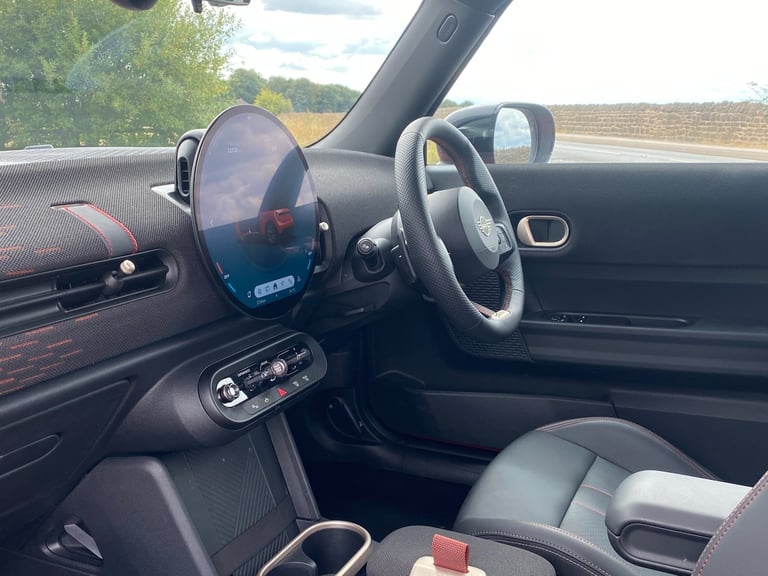 2024 MINI Cooper 1.5 C Sport Auto 3dr - OLED Infotainment Screen &amp; Rear Camera &amp; CarPlay ...