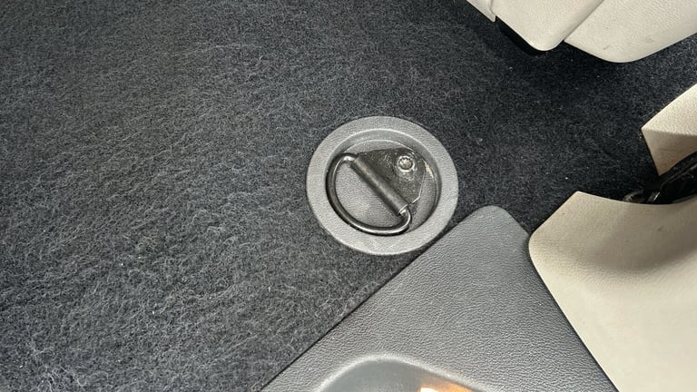 2018 Volkswagen Transporter T32 Swb Diesel 2.0 BiTDI BMT 199 Startline Window Van DSG Window Van ...