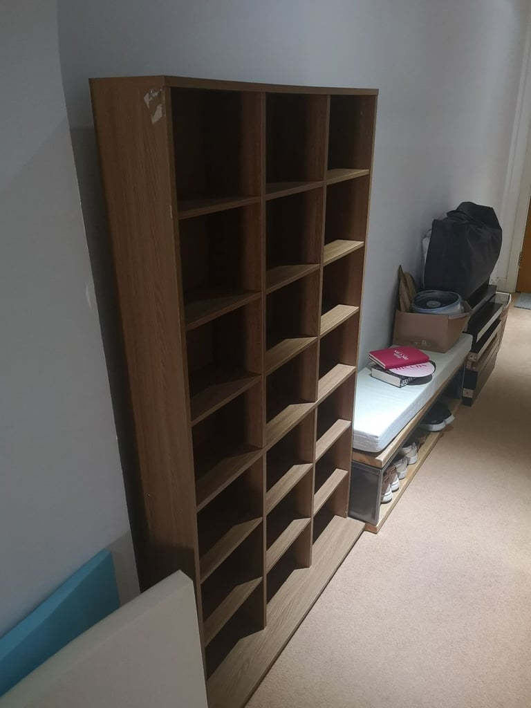 free shelving unit on wheels