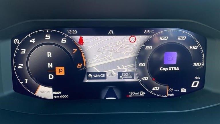 2025 Cupra Leon 1.5 eTSI (150ps) V2 DSG Automatic SUV Hybrid Automatic