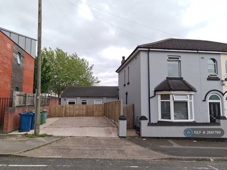 1 bedroom in Rowley Street, Stafford, ST16 (#2661799)