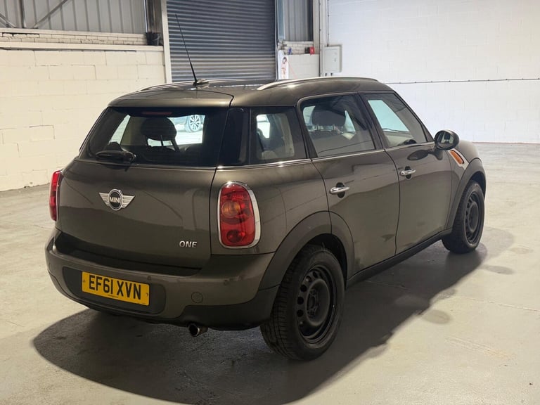 2012 MINI Countryman 1.6 One Euro 5 (s/s) 5dr HATCHBACK Petrol Manual