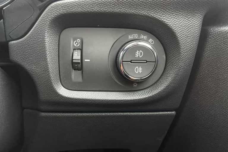 2022 Vauxhall Corsa 1.2i Turbo (100 PS) Ultimate 5 Door Petrol Hatchback *** 1 Owner / Full Vau H...