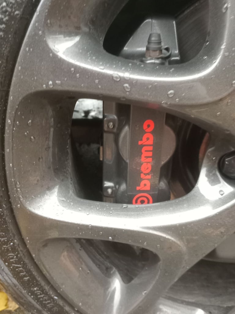 Corsa E VXR norunburg 1.6 turbo.FSH.