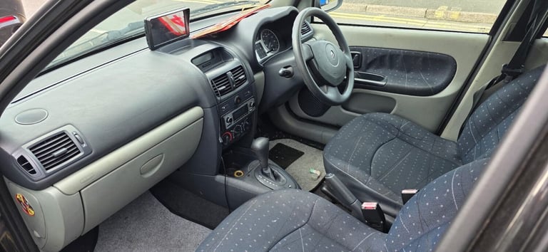 2003 Renault Clio 1.4 16v Expression Hatchback 5dr Petrol Automatic (174 g/km