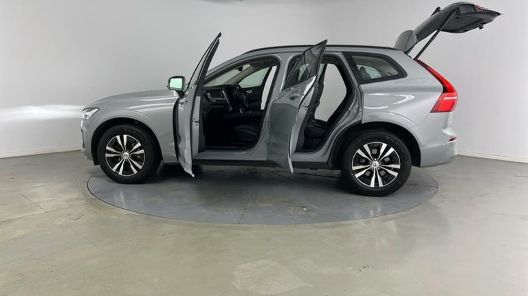 2023 Volvo XC60 Core, B5 AWD Mild hybrid, Petrol Estate Petrol Automatic