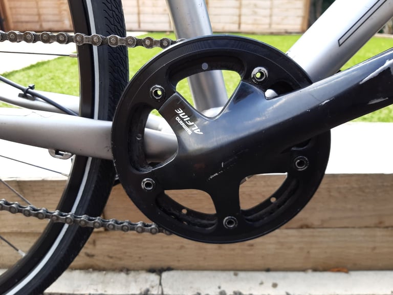 Merida S-Presso Aluminium Hybrid Bike. 