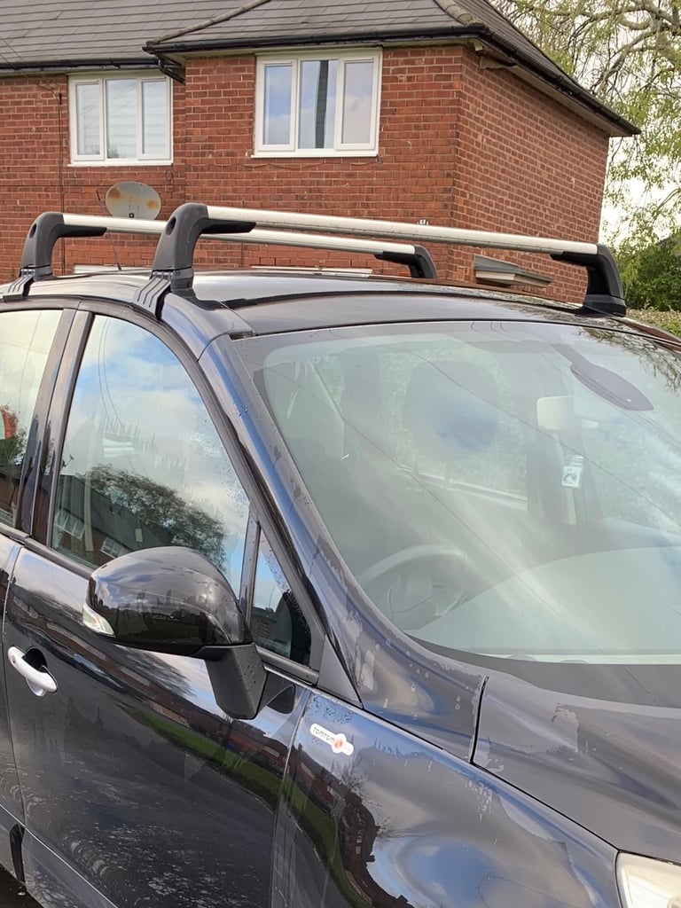 Genuine Renault mk3 scenic roof rack 