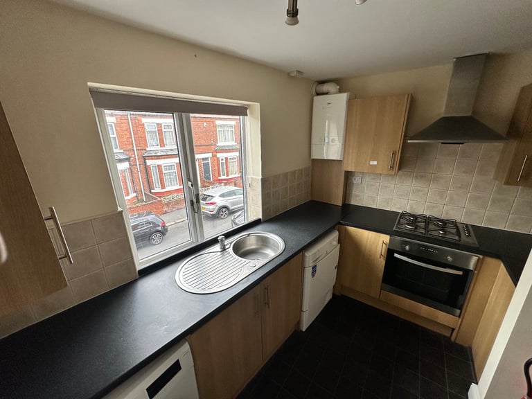 One bedroom mini flat ALL BILLS PAID FOR WHEATLEY 