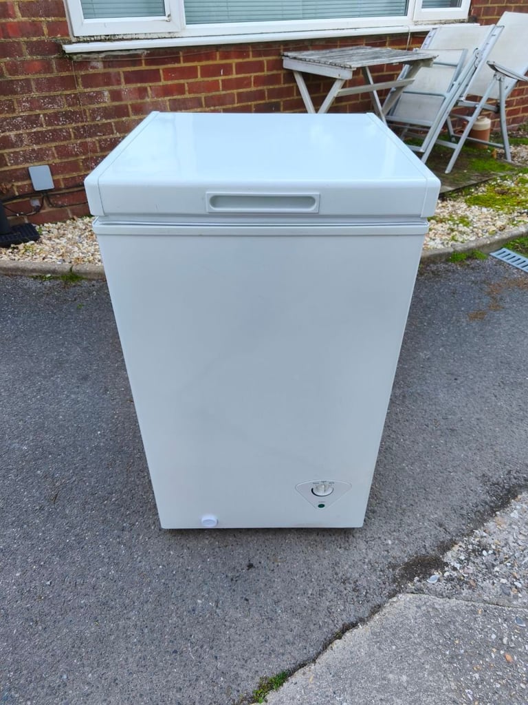 Chest Freezer CURRYS * Like New * A+ Class