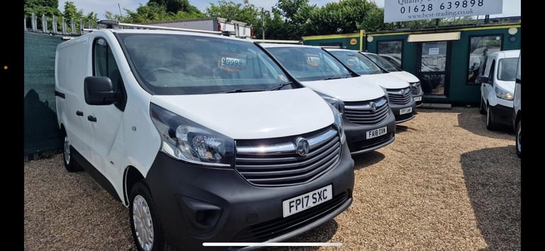 2017 Vauxhall Vivaro 2900 1.6CDTI 95PS ecoFLEX H1 Van - CHOICE OF 10 NO VAT PANE