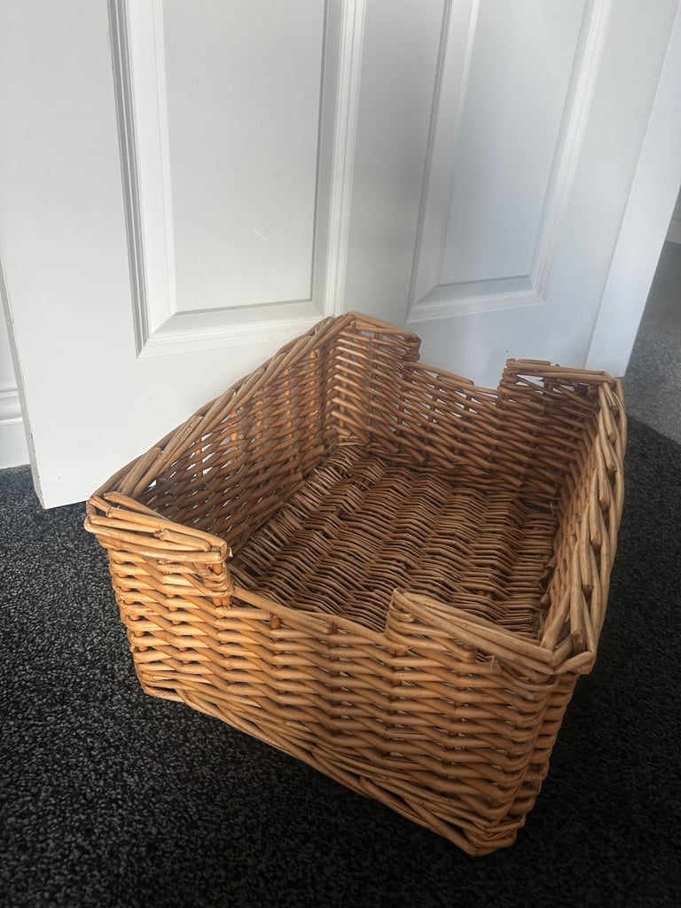 image for Wicker basket 