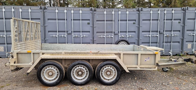 IFOR WILLIAMS PLANT TRAILER DIGGER DUMPER ROLLER MACHINE TRI AXLE GP126 BUILDER TRI AXLE