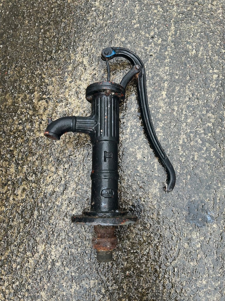 Steel water feature for garden 