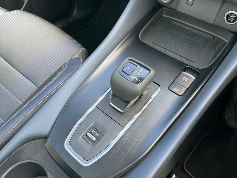 2022 Nissan Qashqai 1.3 DiG-T MH 158 Tekna 5dr Xtronic HATCHBACK PETROL Automatic