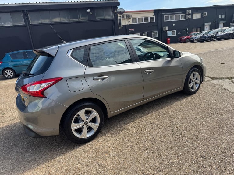 2015 Nissan Pulsar 1.5 dCi Acenta Euro 5 (s/s) 5dr HATCHBACK Diesel Manual