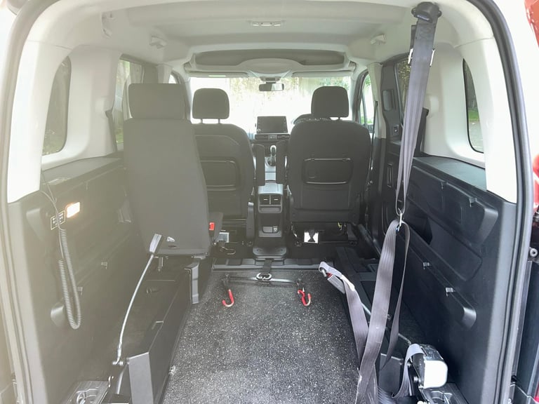 Peugeot RIFTER HORIZON RE TD Wheelchair access vehicle