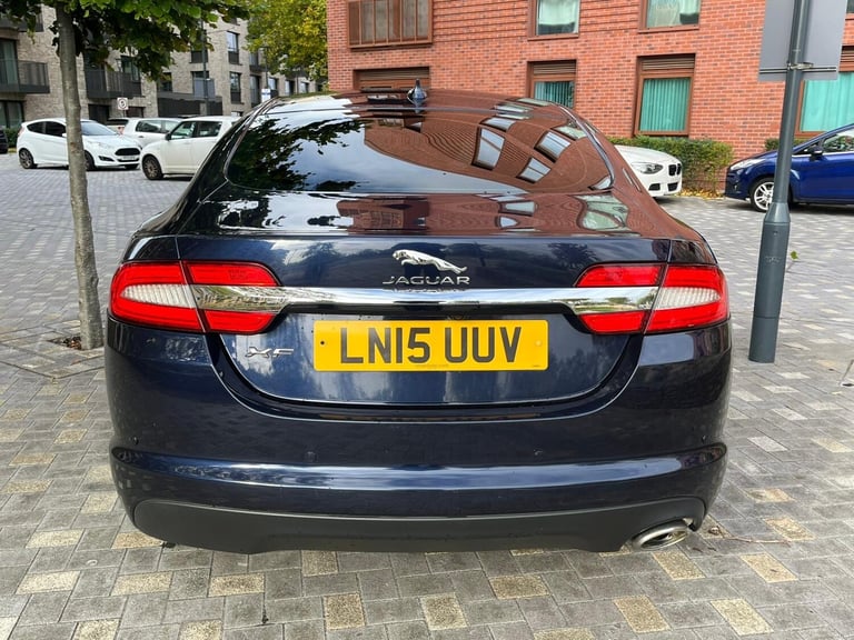 2015 Jaguar XF 2.2d [200] Portfolio 4dr Auto SALOON Diesel Automatic