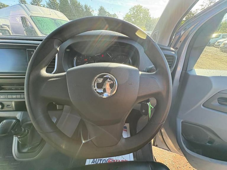 2021 Vauxhall Vivaro 2700 1.5d 100PS Sportive H1 Van PANEL VAN DIESEL Manual