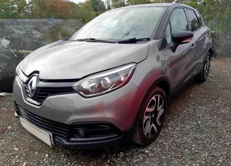 2015 Renault Captur 0.9 TCE 90 Dynamique S Nav 5dr HATCHBACK Petrol Manual