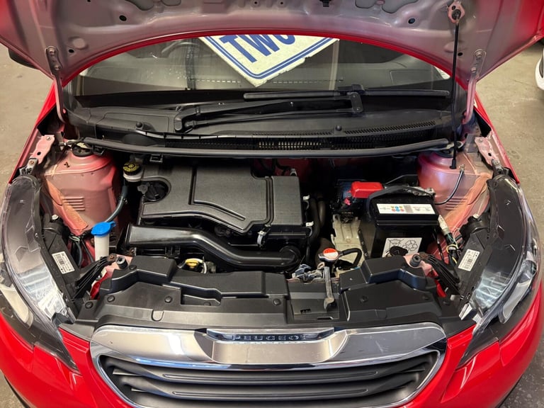 PEUGEOT 108 1.0 Access 2016