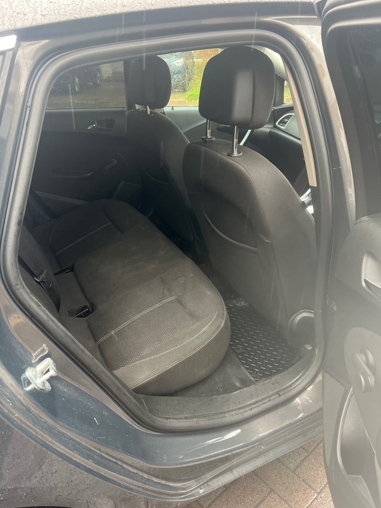 Vauxhall, ASTRA, Hatchback, 2013, Semi-Auto, 1598 (cc), 5 doors