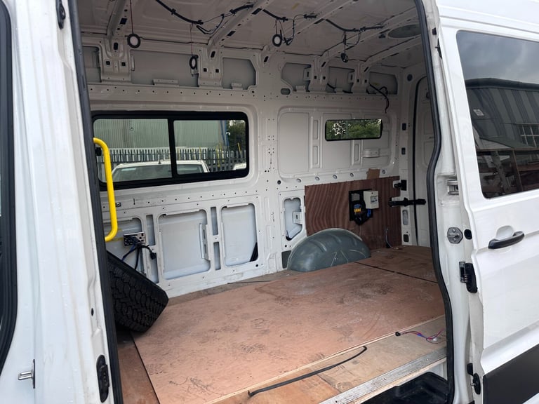 2018 68 Volkswagen Crafter 2.0 TDI CR35 Trendline SEMI-CONVERTED CAMPER *NO VAT*