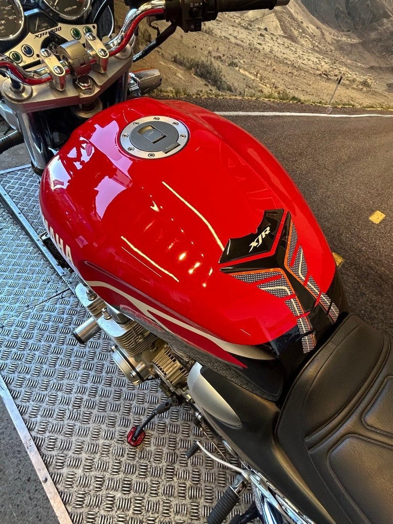 YAMAHA XJR1300SP 2001 MOTORCYCLE, 22K MILES, 3 OWNERS FROM NEW, (ATMOTORCYCLES)