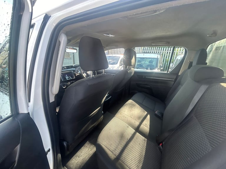 2018 Toyota Hilux Active D/Cab Pick Up 2.4 D-4D PICK UP Diesel Manual