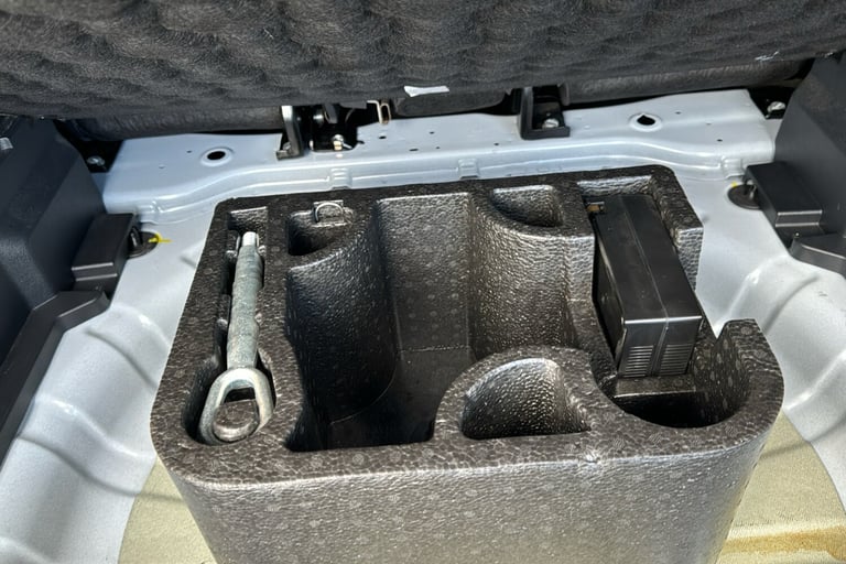  MG Gs 1.5 Tgi Exclusive Suv 5dr Petrol Manual Euro 6 s/s 160 Ps Petrol