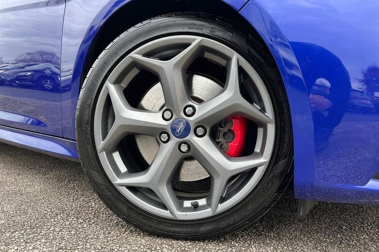 2013 Ford Focus 2.0T ST-3 5dr HATCHBACK PETROL Manual