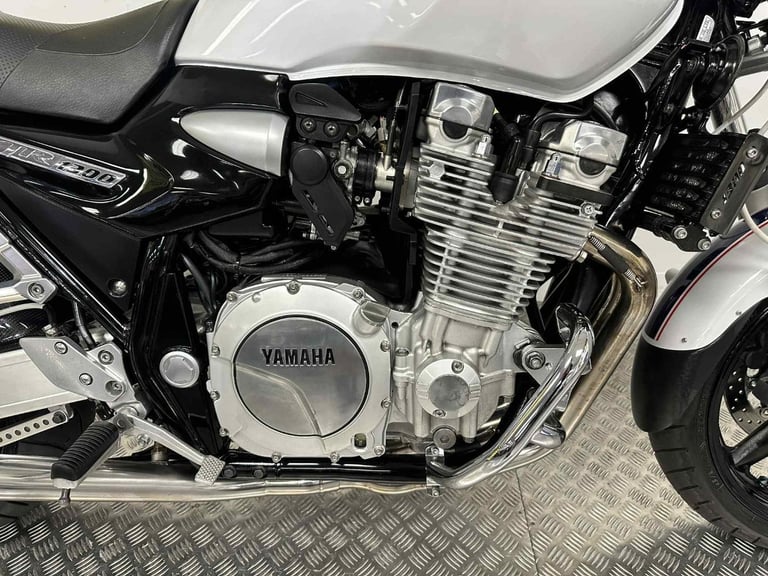 2009 Yamaha XJR1300 