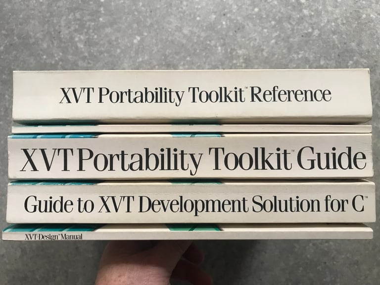 image for XVT Book Set (Developers Portability Toolkit for C?)