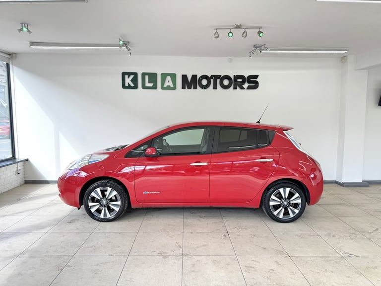 NISSAN LEAF 30kWh Tekna Red Auto Electric 2017