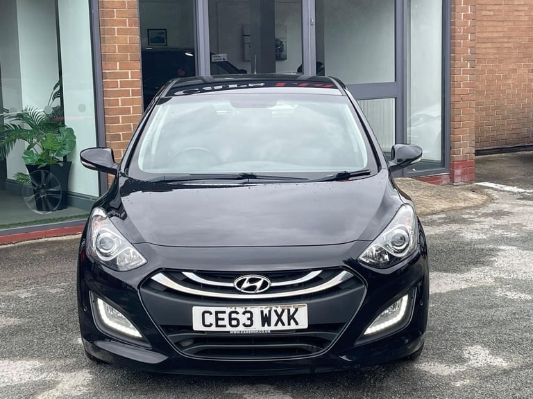 2013 Hyundai i30 1.6 CRDi Blue Drive Style Nav Euro 5 (s/s) 5dr HATCHBACK Diesel Manual
