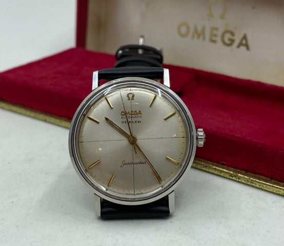 Omega seamaster cheap crosshair automatic