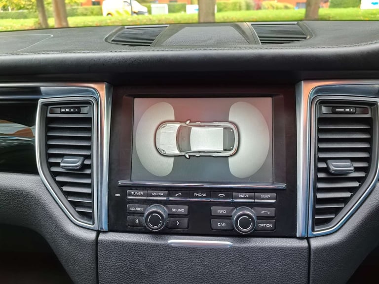 2015 Porsche Macan 3.0 Macan S D Semi-Auto 4WD 5dr SUV Diesel Automatic