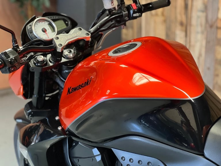 Kawasaki Z1000 ABS 2009 Lots of extras!