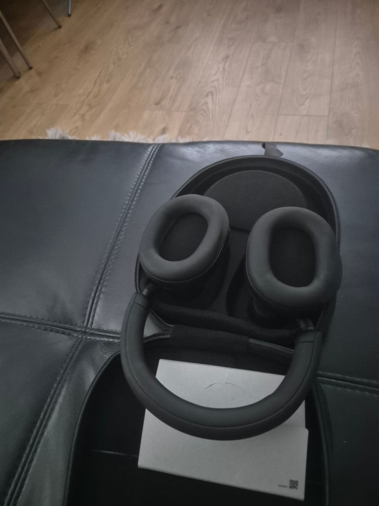 SONY WH1000XM5 HEADPHONES 