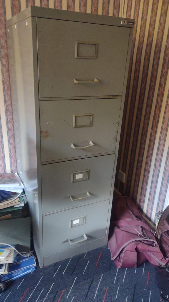 Vintage 4 drawer grey metal filing cabinet