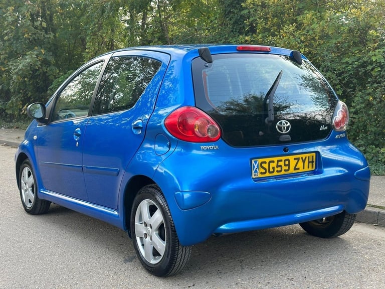 2009 Toyota AYGO 1.0 VVT-i Blue Euro 4 5dr HATCHBACK Petrol Manual