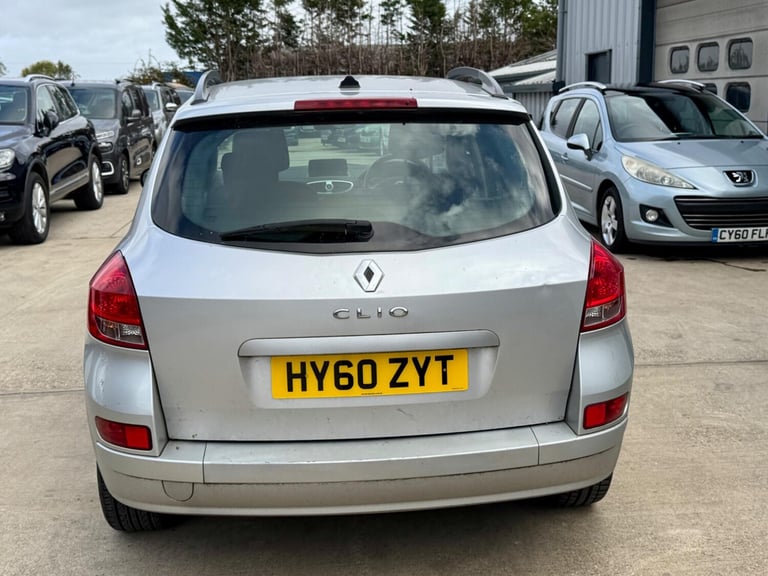 2010 Renault Clio 1.5 dCi Dynamique Sport Tourer 5dr (Tom Tom) ESTATE Diesel Manual