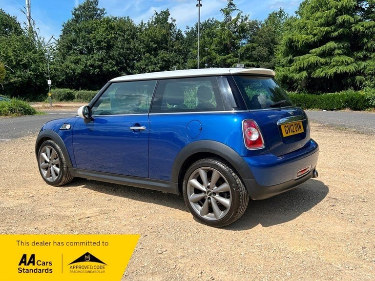 MINI Mini COOPER D LONDON 2012 EDITION