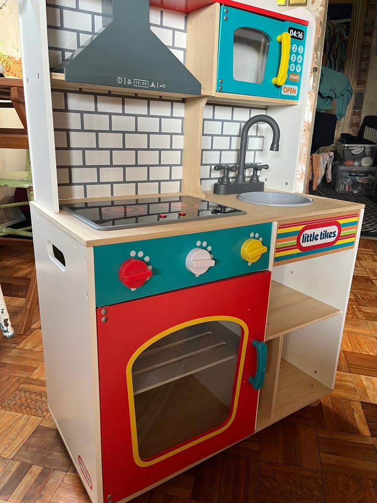 image for Toy cooker - Little tykes.