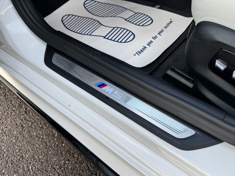 2020 BMW M5 4.4 V8 GPF Saloon 4dr Petrol Steptronic xDrive Euro 6 (s/s) (600 ps) SALOON Petrol Au...