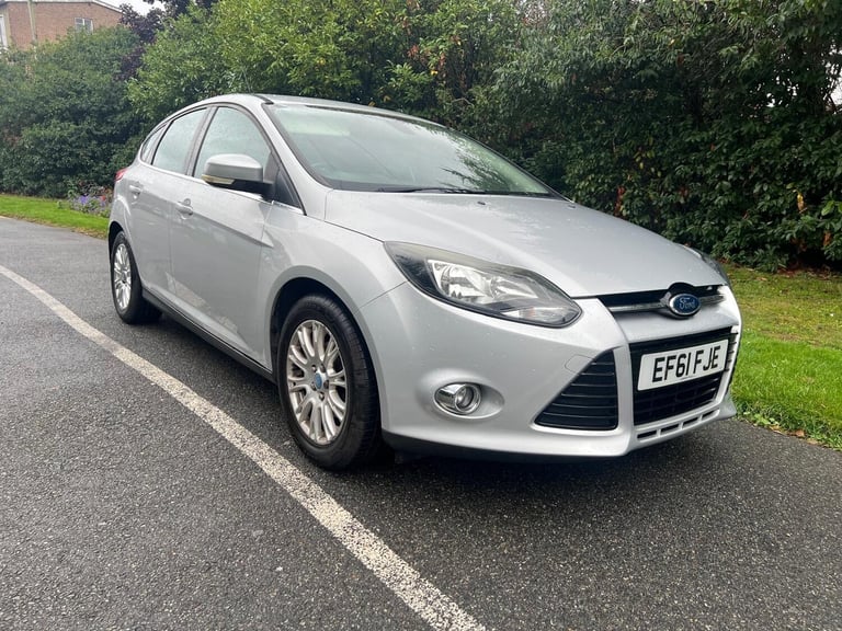 2011 Ford Focus 1.6 125 Titanium 5dr, ULEZ HPI, 2 Owner HATCHBACK Petrol Manual