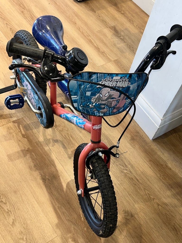 £55 kids bike 14 inch 